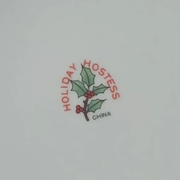 Vtg 90's Holiday Hostess 8 1/4" Salad Plate Tienshen Christmas Tree Holly Gold - Picture 3 of 4